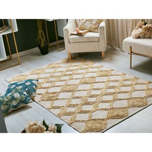 imagen principal ALFOMBRA POMPOM CROCHET ROMBOS MOSTAZA 130X190 CMS.